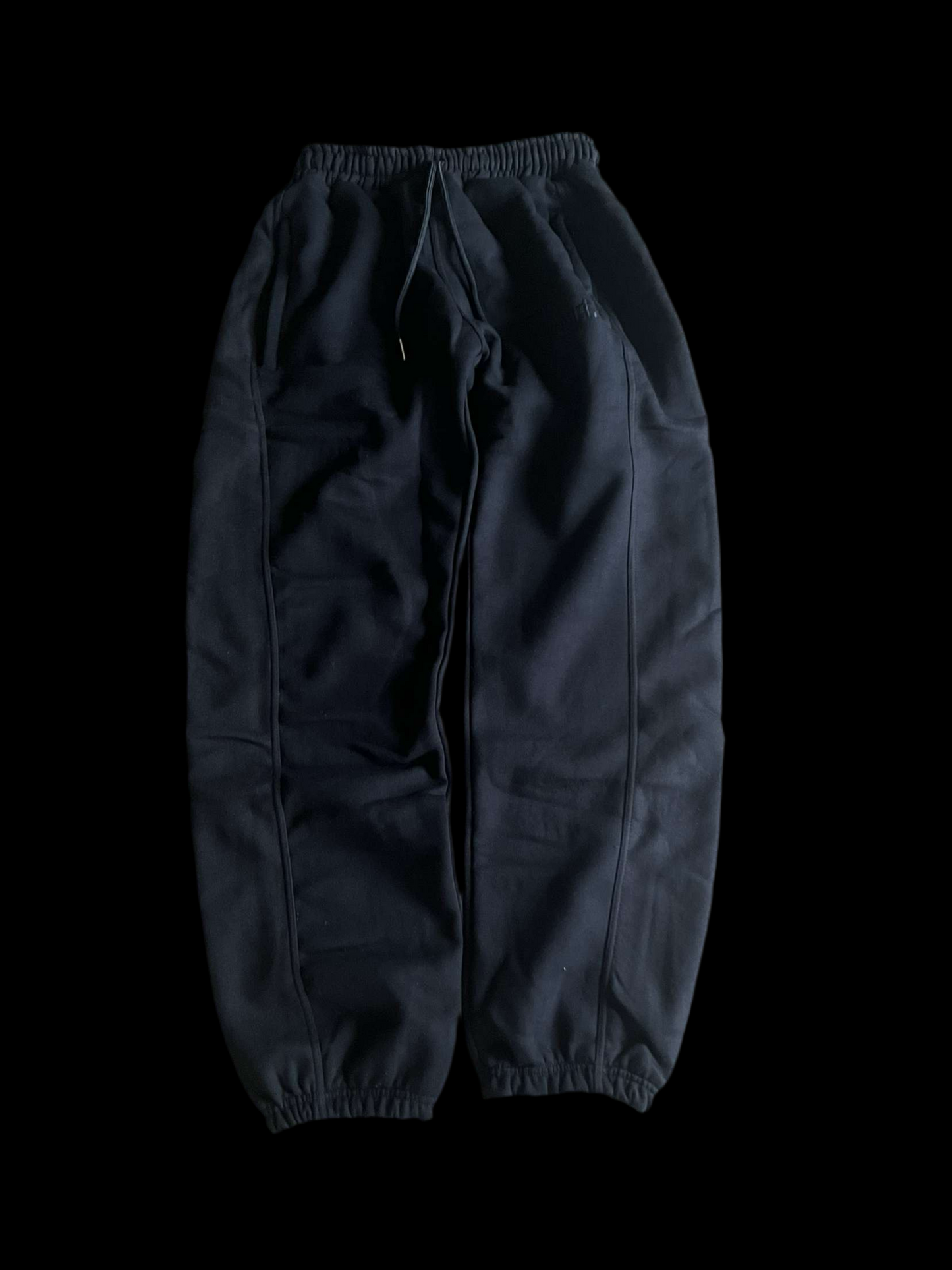 V2 BLACK JOGGERS